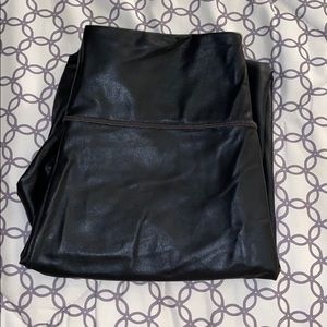 Athleta Shiny Legging!